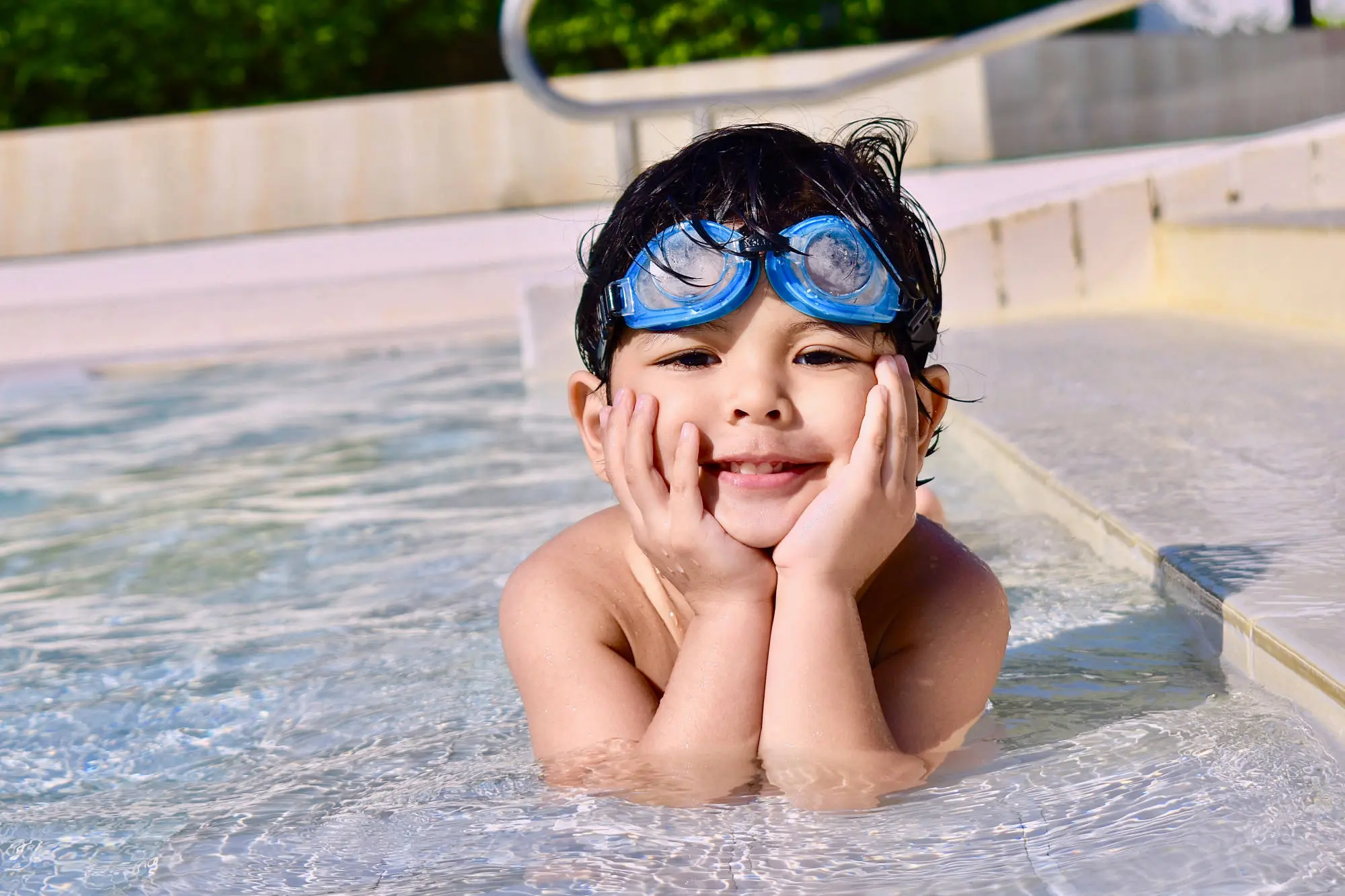 seguridad y piscina